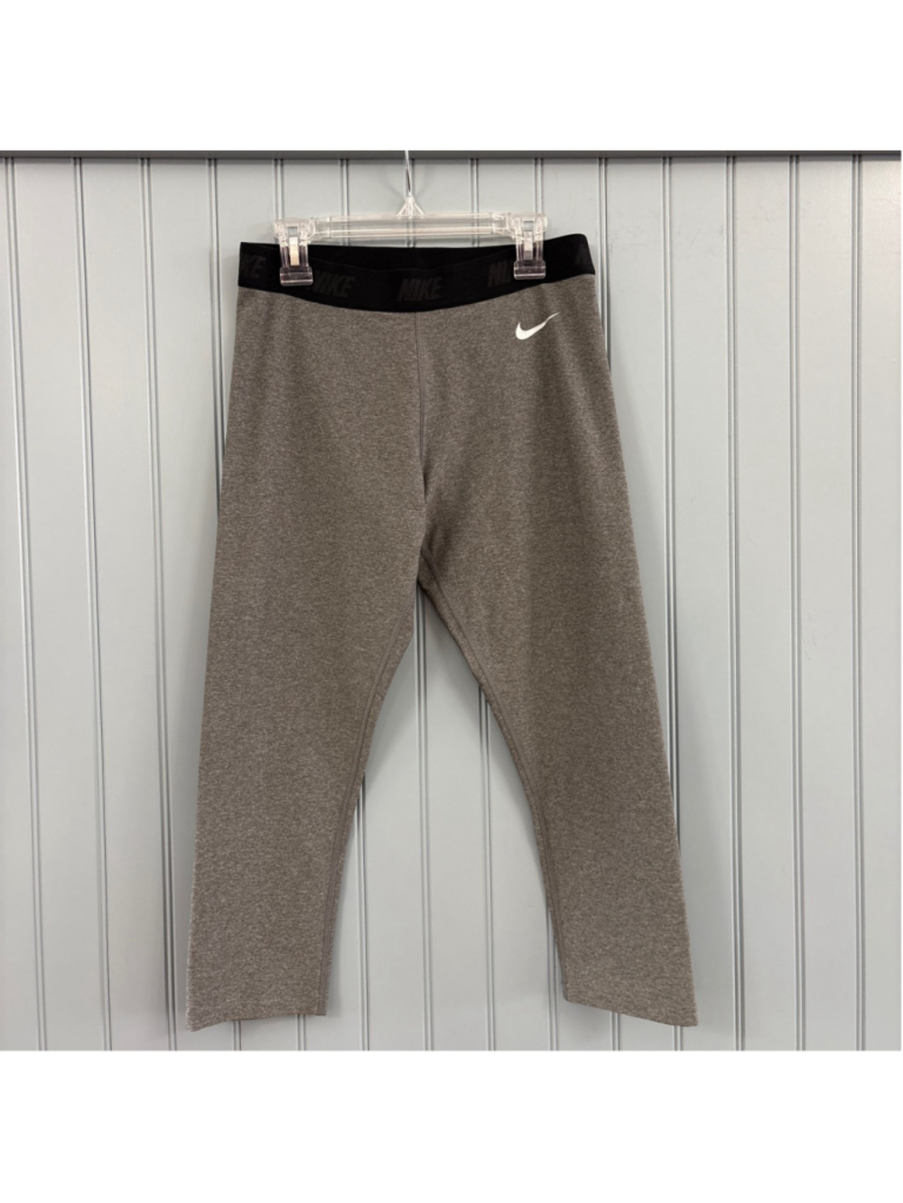 Nike Golf Gray and Black Dri-Fit Capri Leggings Size S